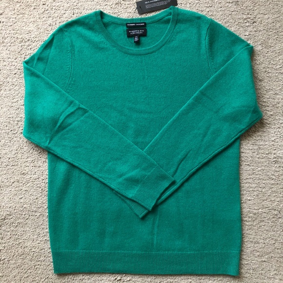Hudson’s Bay Cashmere Crewneck Sweater. NWT. - Picture 1 of 2